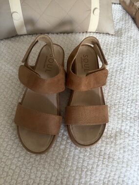 Soul Naturalizer Womens Sandals Size 8.5 Suede Chunky Platform Tan